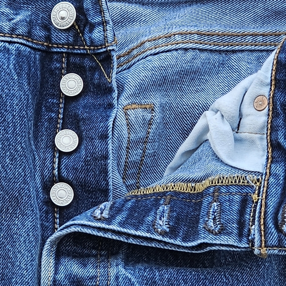 Levi's Classic Indigo Straight Jeans - Picture 4 of 4